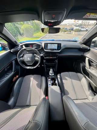 Peugeot 2008 2021