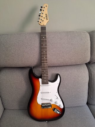 Guitarra Eléctrica + Amplificador Pack