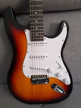 Guitarra Eléctrica + Amplificador Pack