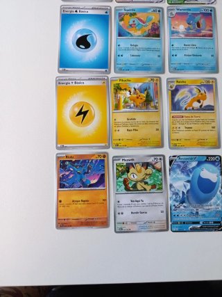 Lote Cartas Pokémon: Varios Pokémon y Energía