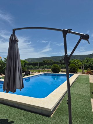 Sombrilla de jardín gris