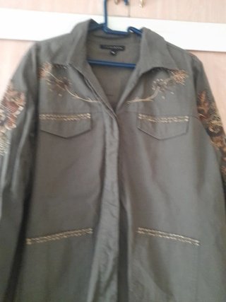 Camisa mujer manga larga bordada