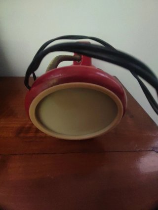 Lampada da tavolo rossa vintage anni 50