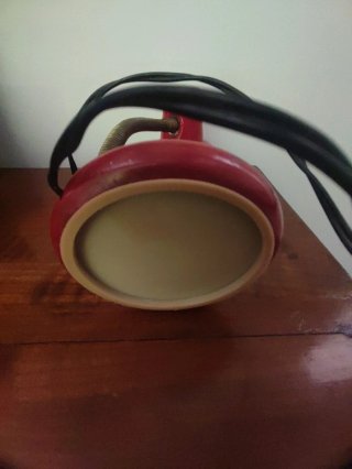 Lampada da tavolo rossa vintage anni 50
