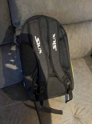 Mochila Pádel Negra y Verde