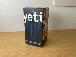 Micrófono Blue Yeti Midnight Blue USB con Soporte