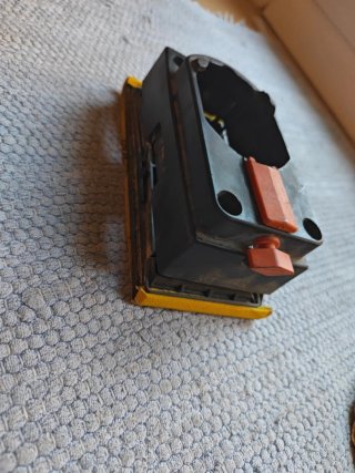 Lijadora Black & Decker D 2704, plato lijadora...