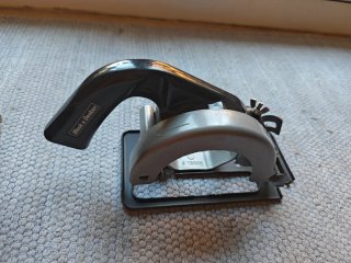 Lijadora Black & Decker D 2704, plato lijadora...