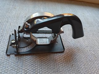 Lijadora Black & Decker D 2704, plato lijadora...