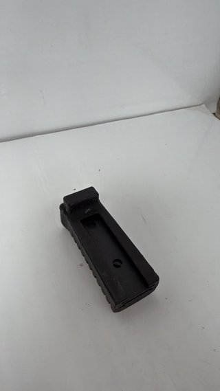 Reposapiés delantero de goma para Suzuki, RG125. Ref. 43551-36A00