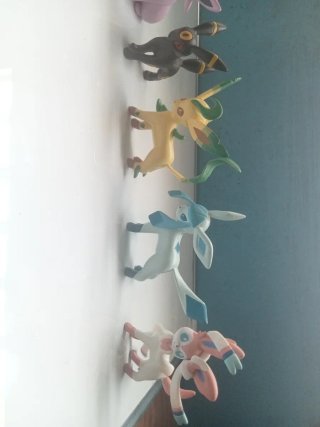 Figuras Eevee Evoluciones