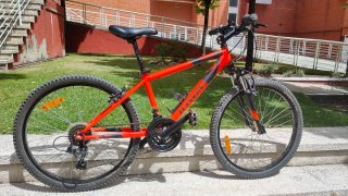 Bicicleta B'Twin Rockrider 500 Naranja