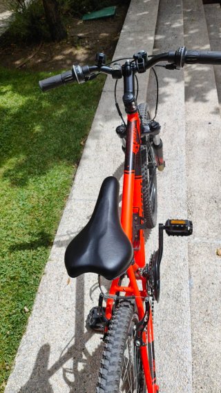 Bicicleta B'Twin Rockrider 500 Naranja
