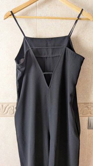 Mono negro tirantes