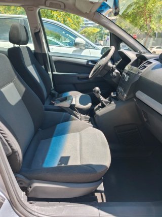7 plazas opel Zafira 2006