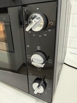 Horno Eléctrico DeLonghi 40L