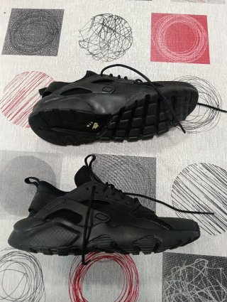 Nike Huarache Negras