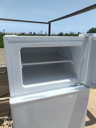 Frigorífico blanco AYA