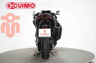 YAMAHA TMAX 560