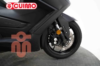 YAMAHA TMAX 560