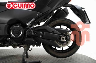 YAMAHA TMAX 560