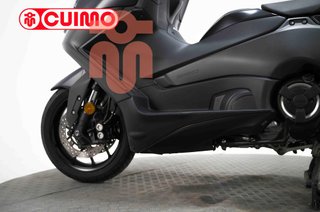 YAMAHA TMAX 560