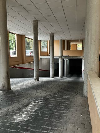 Plaza de garaje en renfe villaverde bajo