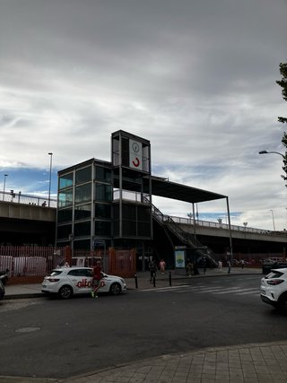 Plaza de garaje en renfe villaverde bajo