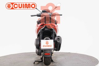 PIAGGIO BEVERLY 300 HPE