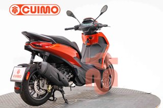 PIAGGIO BEVERLY 300 HPE