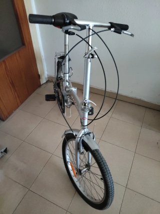 Bicicleta Plegable Plata Racer.