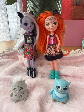 Muñecas Enchantimals y mascotas