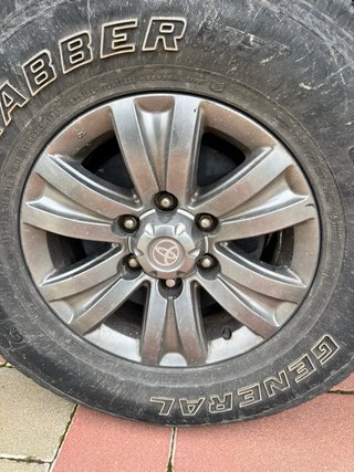 Toyota Hilux 2016