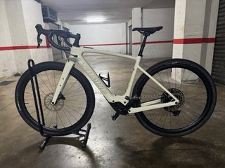 Bicicleta Gravel Eléctrica Specialized Turbo Creo