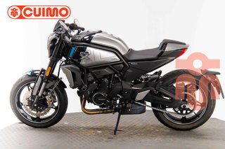 CFMOTO 700 CL-X SPORT