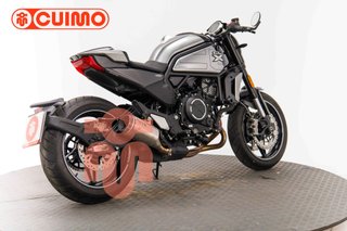 CFMOTO 700 CL-X SPORT