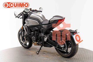 CFMOTO 700 CL-X SPORT