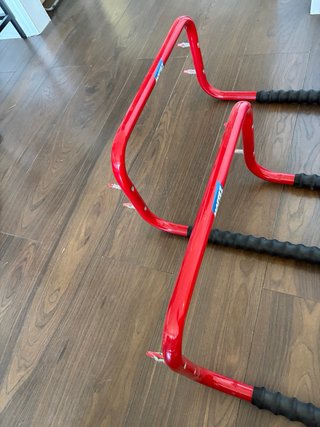 Cuelga Bicicletas Mottez Rojo