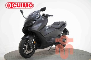 YAMAHA TMAX 560
