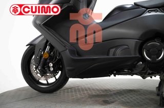 YAMAHA TMAX 560