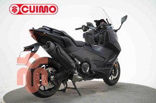 YAMAHA TMAX 560