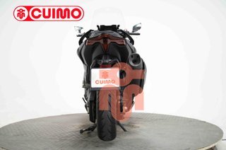 YAMAHA TMAX 560