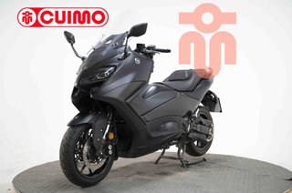 YAMAHA TMAX 560