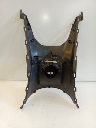 Carenado tapa gasolina Yamaha NMAX 125 de 2024