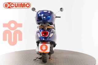 VESPA PRIMAVERA 125