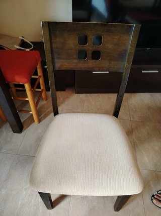 Juego de Mesa y 4 Sillas para Comedor