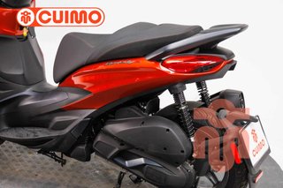 PIAGGIO BEVERLY 300 HPE