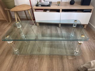 Mesa de centro de cristal