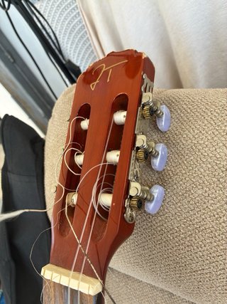 Guitarra acústica QCAN naranja