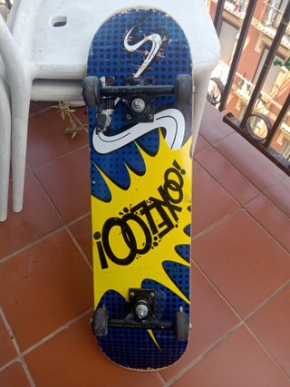Skate. Monopatín Oxelo.